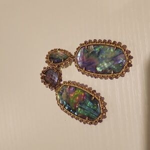 Kendra Scott Parsons gold statement earrings in Lilac Abalone beaded